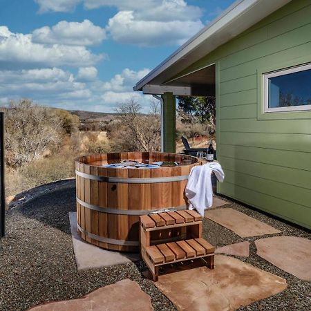 Pitchner Place Creekfront Hot Tub Fire Pit Cornville Εξωτερικό φωτογραφία
